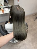 エミーバイモアムー(Emmie byMoremuu) 【あいり】オリーブグレージュ