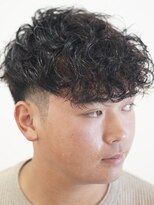 メリケンバーバーショップ コウベ(MERICAN BARBERSHOP KOBE)&nbsp;メンズカットバーバースタイルカルマパーマN2