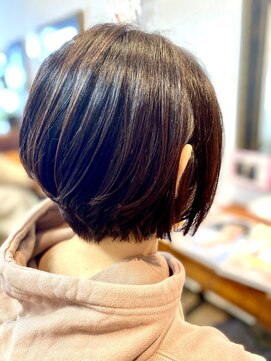 ミーノ(mieno) 耳かけショート