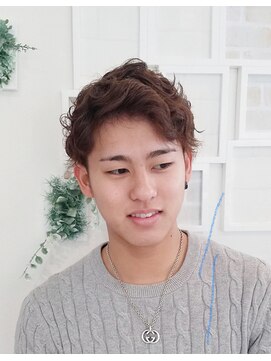 ヘアーアンドネイルフォレスト(Hair&Nail FOREST.) オシャレ感アップパーマ