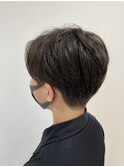 刈上げハンサムショート
