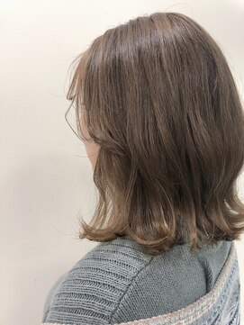 オットー バース(Otto BIRTH) ワンブリーチベージュカラー