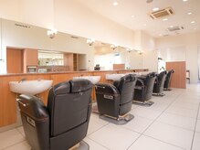 サロン ド ジュン 伊勢崎店の雰囲気（理容室）