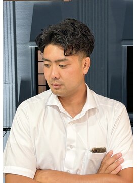 ダッド(DAD) [センターパート]