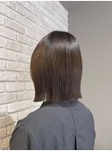 切りっぱなしボブ