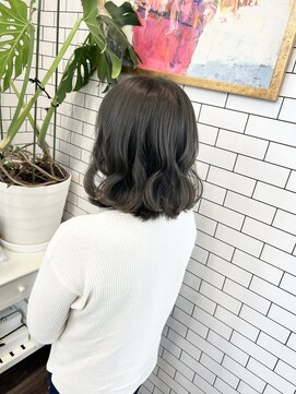 リール(THE RIRE.) ＊THE RIRE. 大人ボブ×ミントシルバー＊