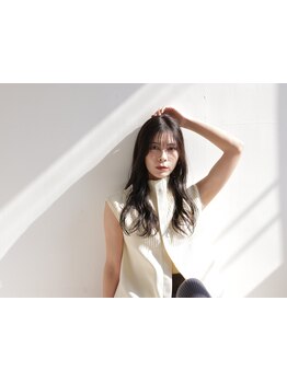 尼崎駅から徒歩1分◆おしゃれでエイジレスな仕上がりの白髪染め♪Aujuaケアで上質なツヤと質感に。