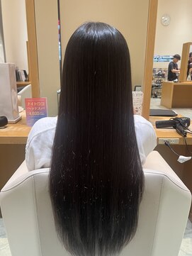 くせも伸ばしてツヤ髪叶える♪髪質改善ストレート