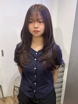 カシェル トウキョウ(Cashel Tokyo) レイヤーカットとブラウンカラー