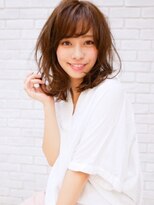 ミーティア バイ クアトロ(Meteor By QUATRO) 小顔感を叶える!ひし形くびれミディ