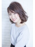 耳かけ大人可愛いボブ