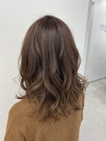 イタクラ 女池店(ITAKURA) ハイライト×グレージュカラー