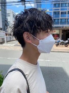 クオル 立川(QOL) ツイストスパイラルパーマ波巻きスパイラルパーマツーブロック