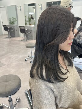 ミッシュバイアーバン(misch by urban.) エアリーロング/美髪のススメ 【平野 夏奈】