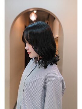 ロウバイレボ 柏(lou by revo) ミディアム/韓国風/レイヤーカット/顔回りカット/柏駅