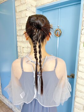 アブルトゥーヘアー(able to hair) お呼ばれヘア