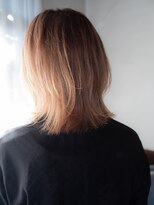 アマリス(Amaris)&nbsp;外ハネレイヤースタイル20代/30代/40代/庭瀬