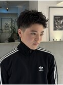 無造作刈り上げスパイキーショート