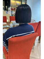 ファースト 仙台店(first) 丸くないストレートボブ