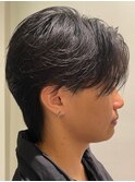 センターパート毛流れフェザーパーマショートパーマニュアンス