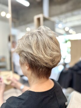 ロゴス 湖北本店(LOGOS) ミディアムヘア/デザインカラー/フェイスフレーミング/天王台