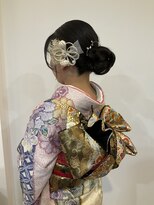 ルーシィヘアークラブ&nbsp;よつあみシニヨンアレンジ