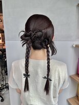 シャルムバイケンジ(Charm.by KENJE)&nbsp;【ツインローポニーテール】結婚式/銀座/ヘアセット/カチモリ