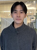 ゼストプール(ZEST POOL)&nbsp;センターパート　韓国ヘア