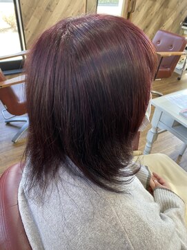 ルネッサンスヘアー ラファエロ(RAFFAELLO) 艶々グレーカラー　ピンクブラウン　ヘッドスパ癒しメニュー