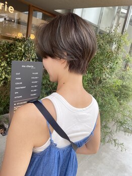 マシェリ バイ ハセ(ma cherie by HASE)の写真/白髪染めでも白髪ぼかし技術で明るく！ハイライトも入れながらグレイカラーも楽しみましょう！！