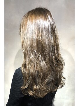 ザ ヘア ディードットログ(The hair D.Log) ハイトーンパールウェーブロング