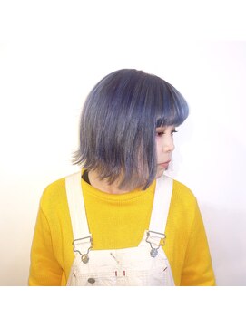 プランクスター(prankster) [prankster]アッシュパールの切りっぱなし外はねボブ