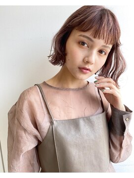 ロッサ マダムアルディ(Rosa Mme.Hardy) オン眉 ボブ ピンクベージュ