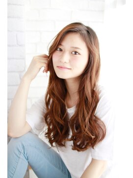 シュプール ダブル ラウンジ(SPUR W-Lounge) ナチュラルなルーズカール