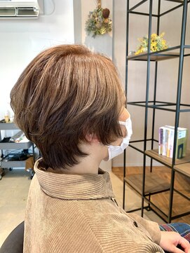 ユリイカビヨウシツ ショートレイヤー