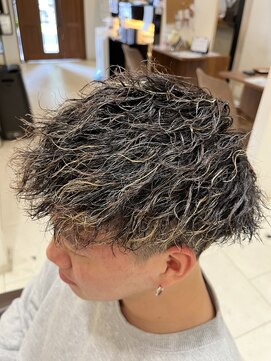 アンプヘアー 西京極店(unpeu hair) ツイストハイライト