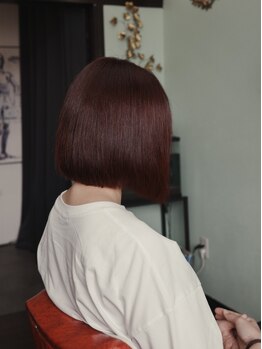 ウィーク(WiiK)の写真/グレイカラーでも豊富な商材で、あなたの理想の色味を叶えます！あなたの魅力を引き出すカラーをご提案♪