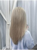 blond hair