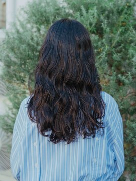 アマリス(Amaris) コテ巻きパーマ20代/30代/40代/庭瀬