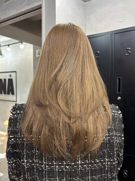 ジーナ(XENA) 美髪×オリーブベージュ