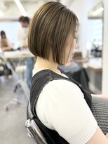 オウル(Owll)&nbsp;＊ミニボブ顎下ボブ内巻きボブオリーブベージュカラー＊