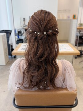 オートル 綱島店(AUTRE by FUGA hair) ロングヘアのゆるふわツイストハーフアップ*