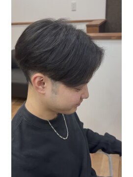 ヘアーズ ハクナ(hairs 897) センターパート