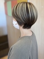 ヴィヴァーチェイルソーレ(VIVACE ilsole)&nbsp;【46.透明感が出て、アカ抜けた印象に◎白髪ぼかしハイライト】