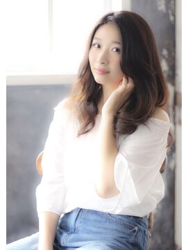 ニーケ 池袋 池袋西口(nike) 【nike池袋】大人ミディアムです。髪質改善酸熱トリートメント