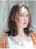 [Ravo]ゆるめウェーブのミディアムスタイル×パーマ