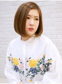 大人かわいいストレートショートボブ