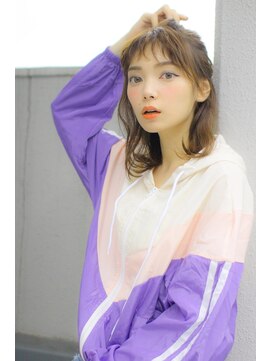 アマンドール(Aman D'or) 韓国アイドル風ハーフアップ