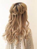 フラココ 荻窪店(hurakoko trico)&nbsp;和泉美佳　ウォーターフォールヘアセット