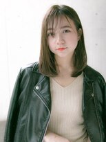シースルーバング×透明感グレージュ